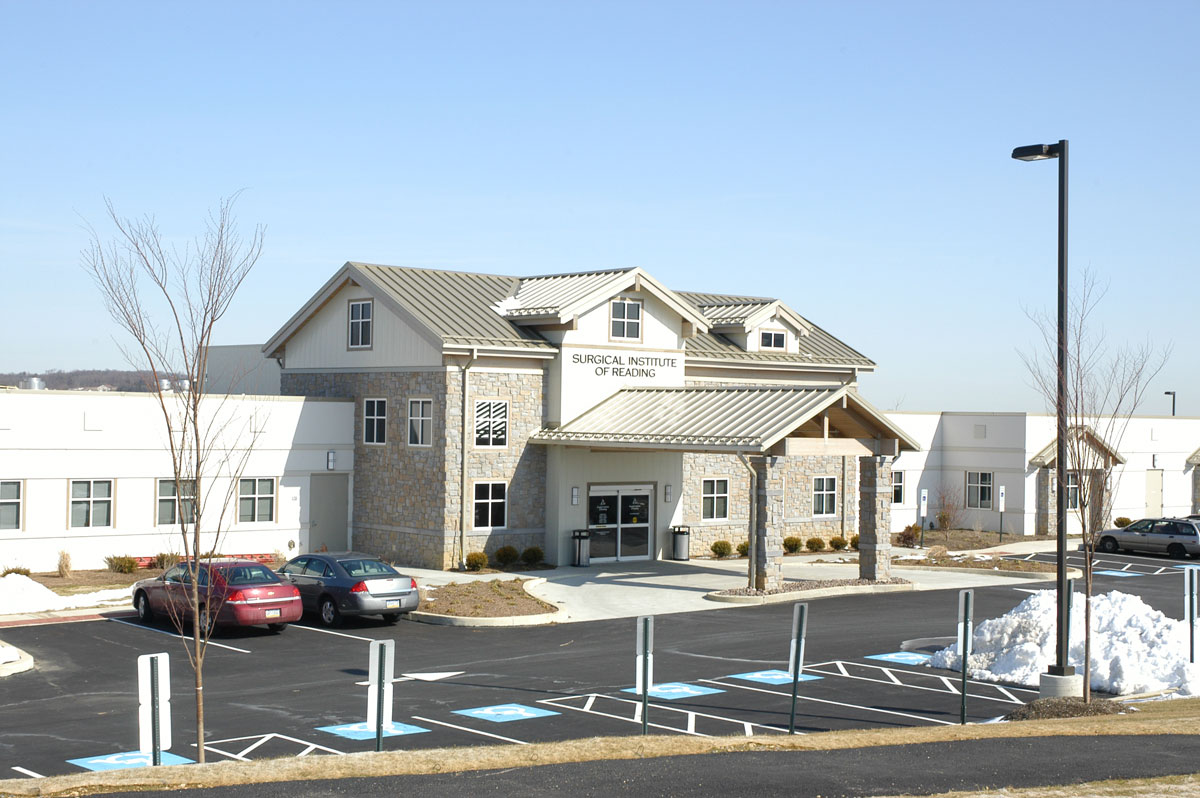 Exterior of the surgical institute of reading