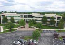 Chesterbrook Corporate Center alternate angle of building exterior with walkway and parking