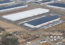 Wide shot aerial view of Boulder Business Center Warehouse park