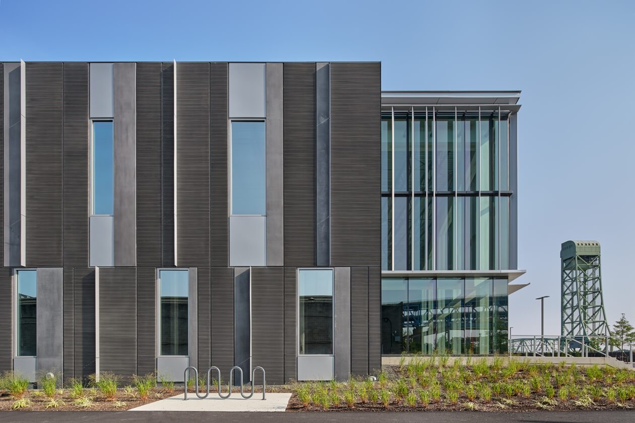 2500 League Island Blvd Exterior View