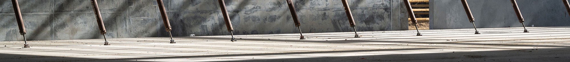 large wall with supports renovations