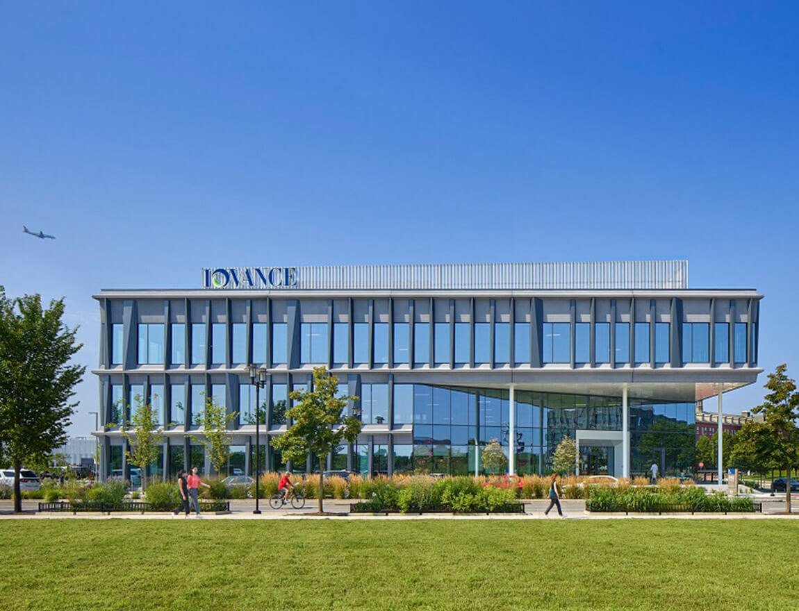 life sciences exterior of 300 rouse iovance right2